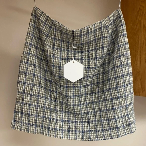 Apricot Lane Grey Plaid Mini Skirt - Picture 13 of 13